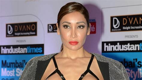 Sofia Hayat Nude: Porn Videos & Sex Tapes